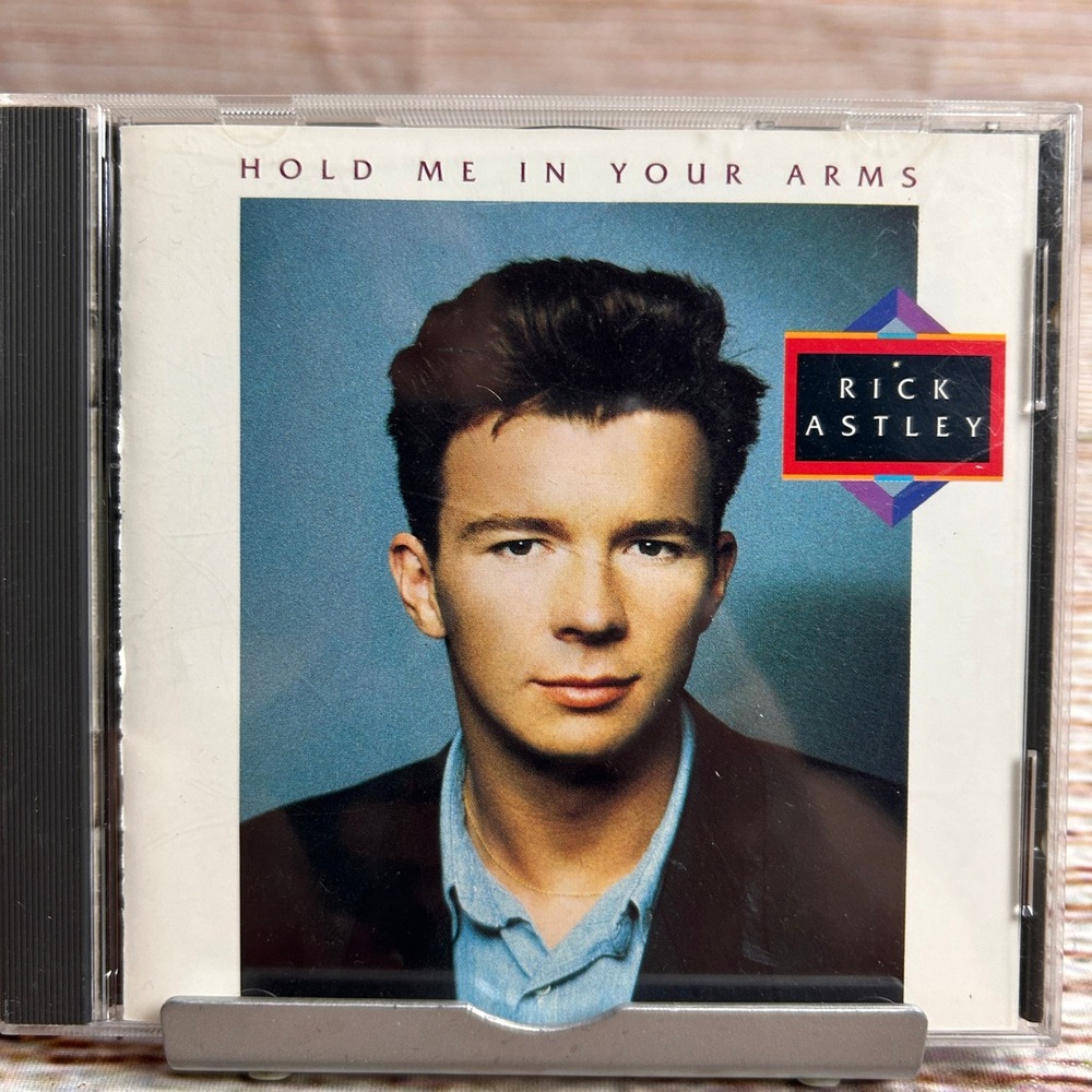 Rick Astley Hold Me in Your Arms CD 1988 RCA BMG 8589-2-R Pop Dance Music